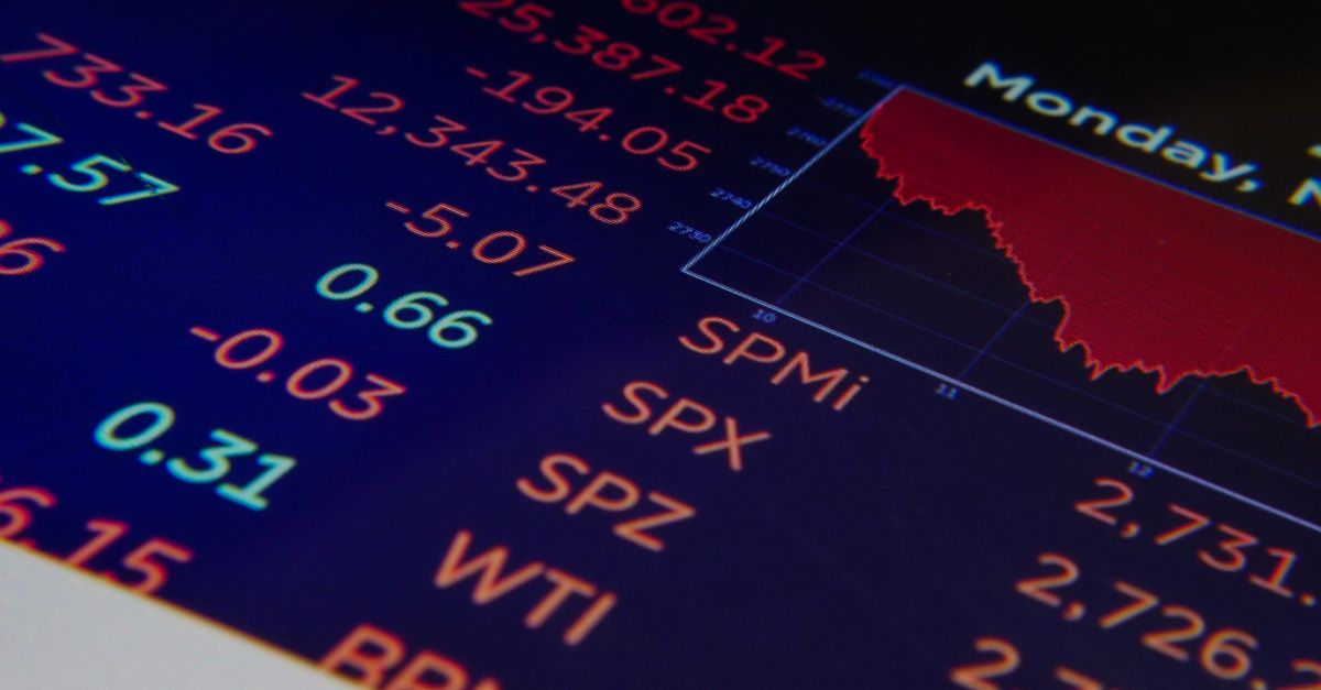 Beurskoersen in het rood tijdens geopolitieke crisis